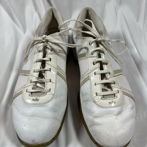 Nike White Athletic Shoes with Low-Top Design